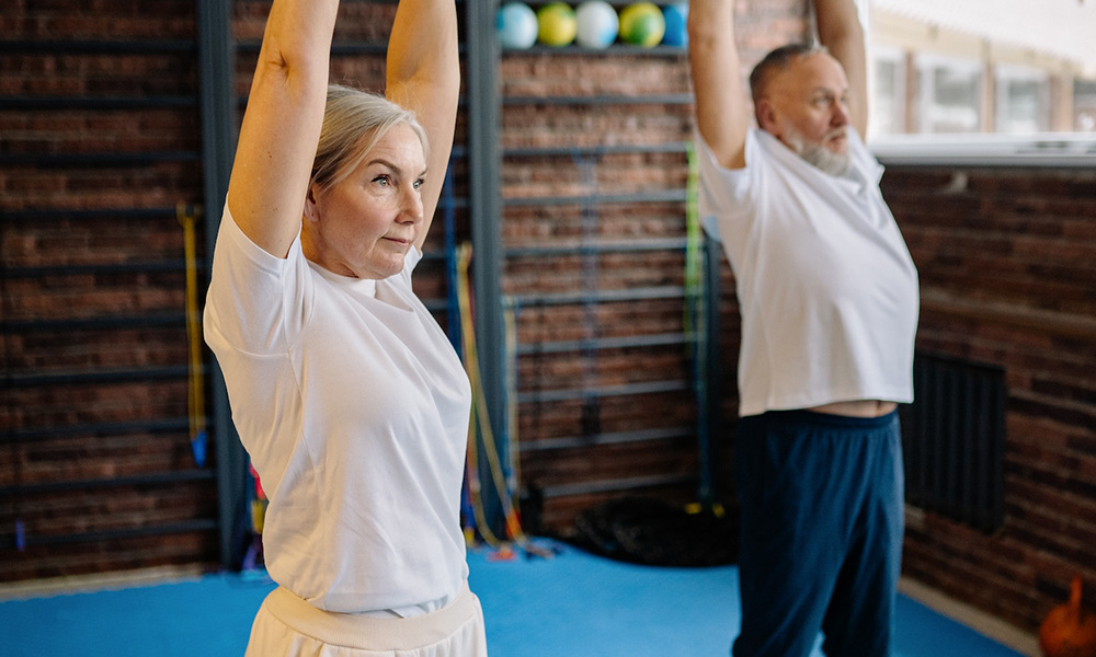 senior-couple-exercising